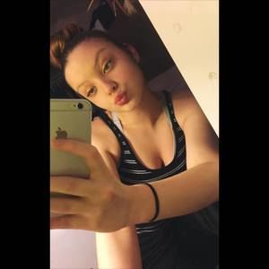 Meet your Posher, Lyndsy